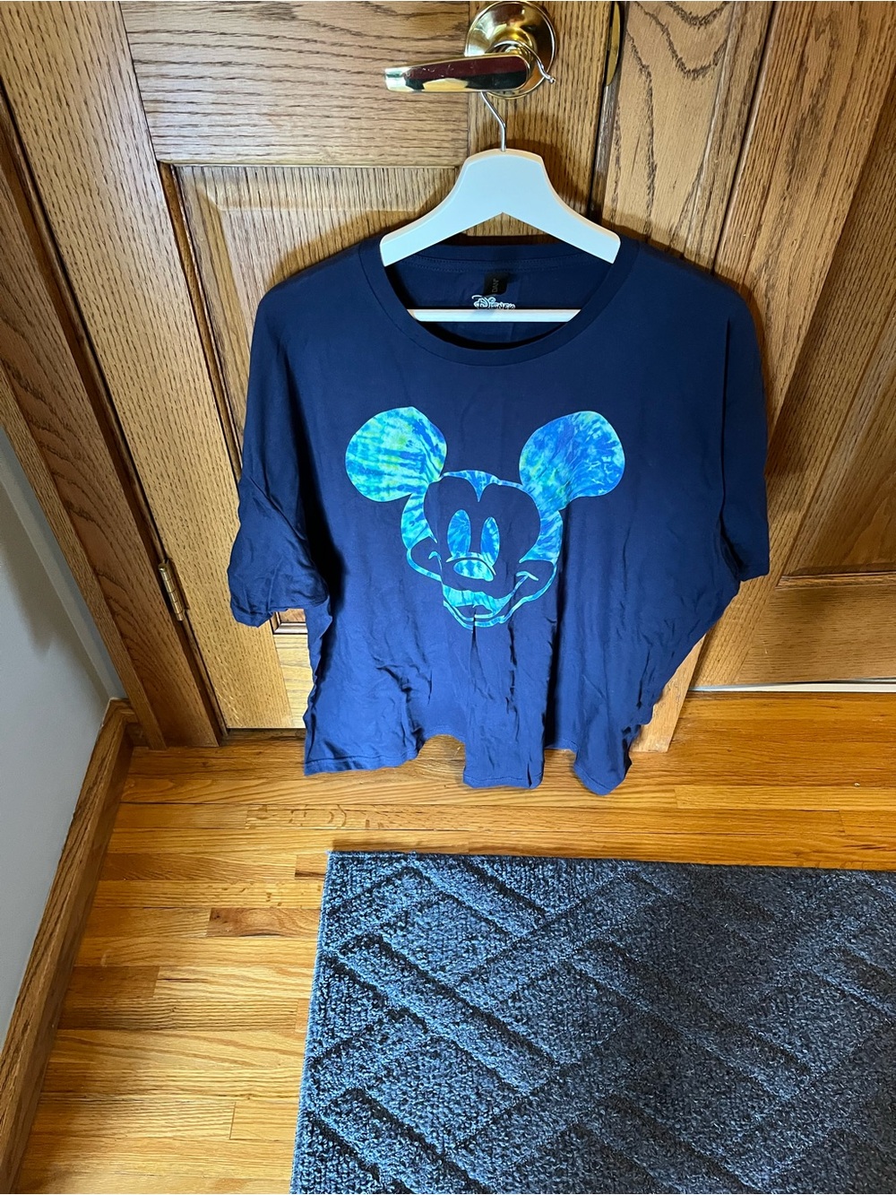 Women’s Navy Graphic Mickey Mouse Tee never worn